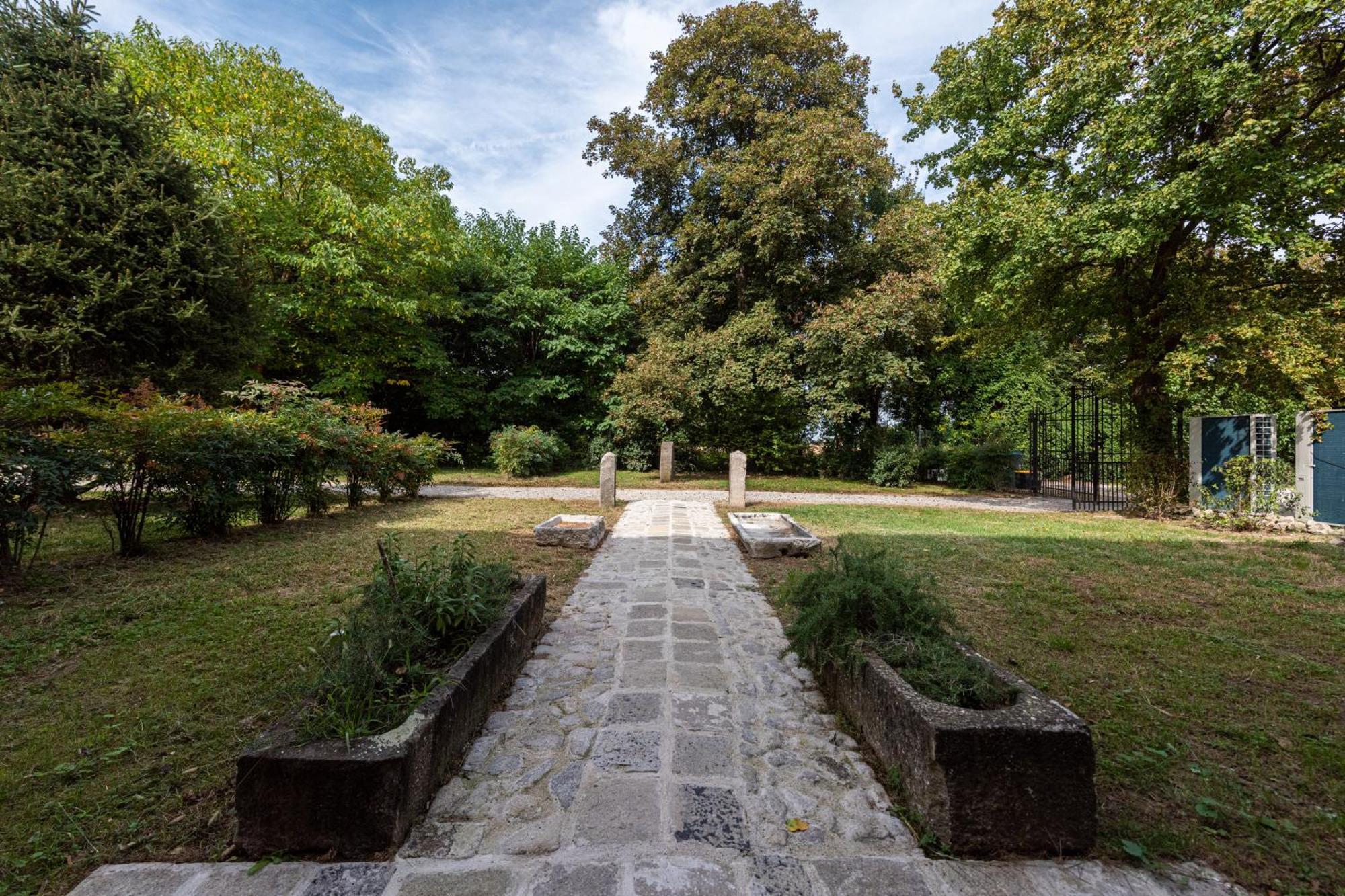 Villa Country Mansion 8500Squarefeet San Pietro Viminario エクステリア 写真