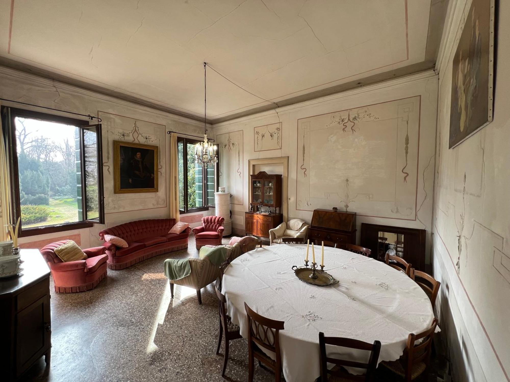 Villa Country Mansion 8500Squarefeet San Pietro Viminario エクステリア 写真