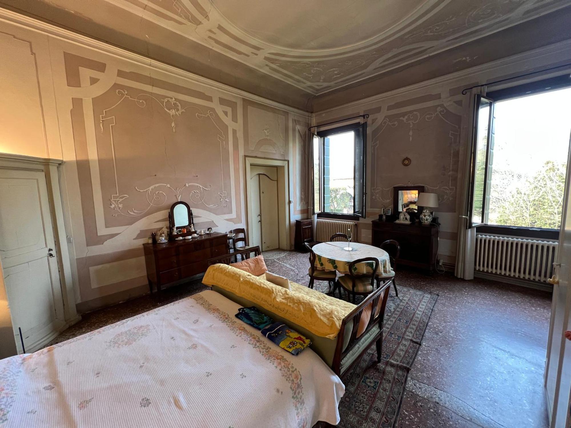 Villa Country Mansion 8500Squarefeet San Pietro Viminario エクステリア 写真
